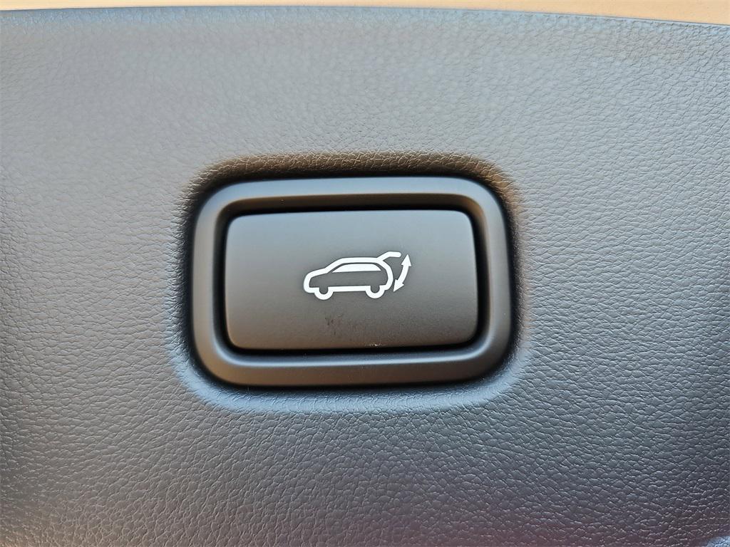 new 2026 Hyundai TUCSON Hybrid car, priced at $32,263