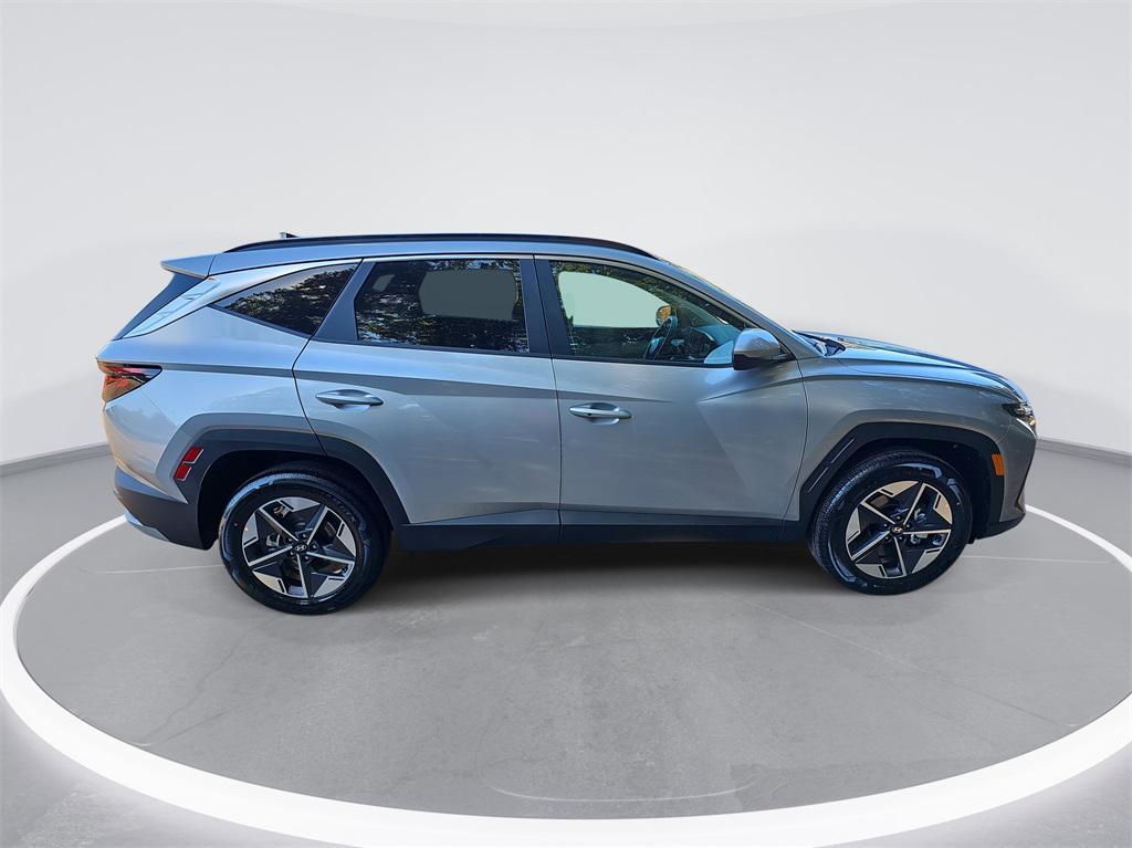 new 2026 Hyundai TUCSON Hybrid car, priced at $32,263