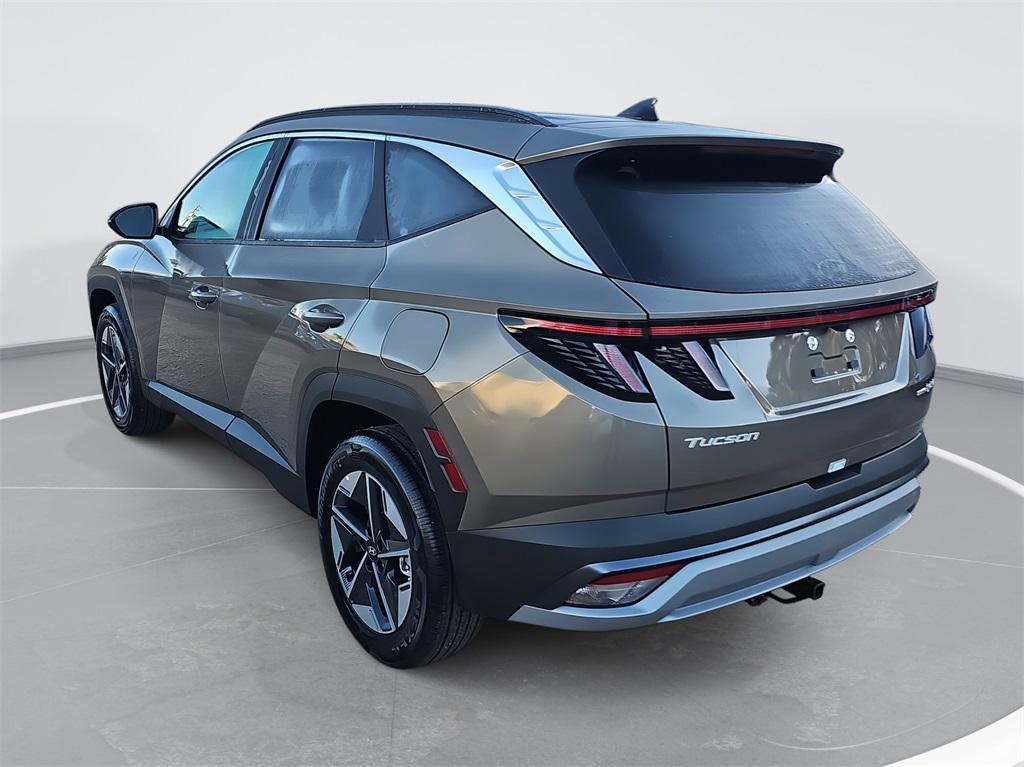 new 2026 Hyundai TUCSON Hybrid car, priced at $33,475