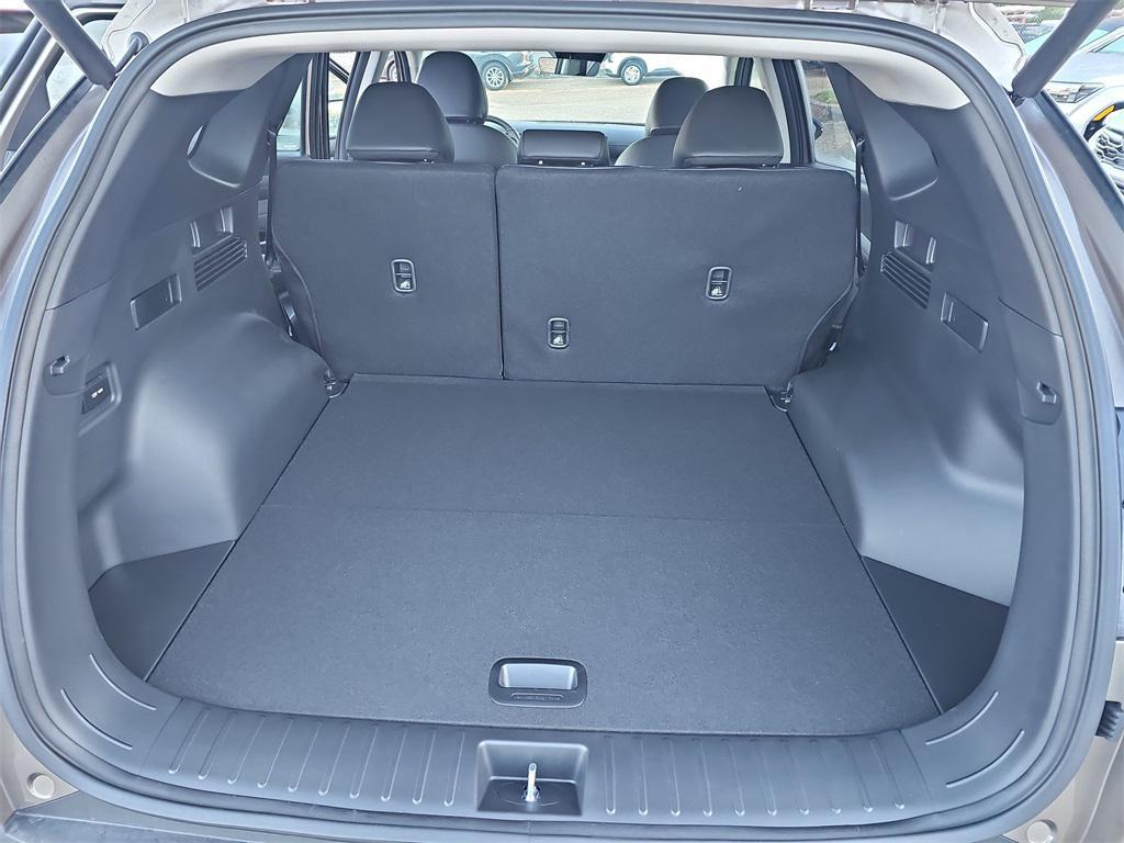 new 2026 Hyundai TUCSON Hybrid car, priced at $33,475