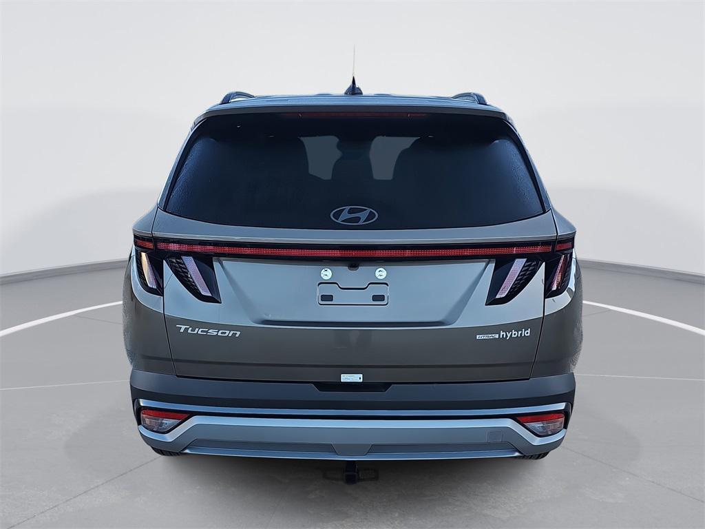 new 2026 Hyundai TUCSON Hybrid car, priced at $33,475