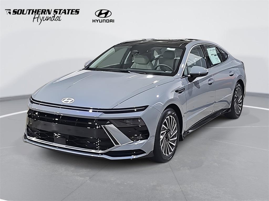 new 2026 Hyundai Sonata Hybrid car, priced at $33,053