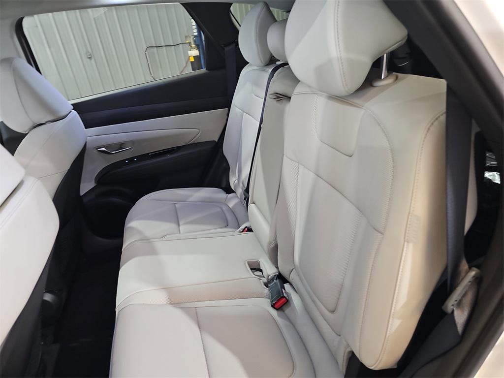 new 2026 Hyundai TUCSON Hybrid car, priced at $40,177