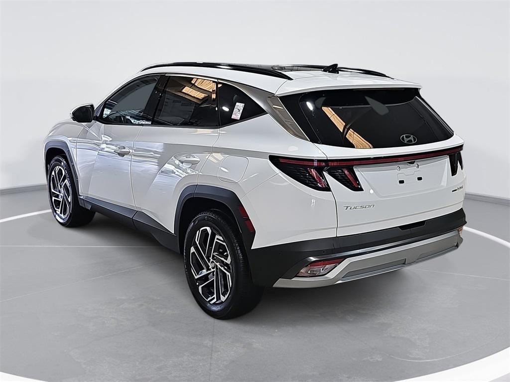 new 2026 Hyundai TUCSON Hybrid car, priced at $40,177
