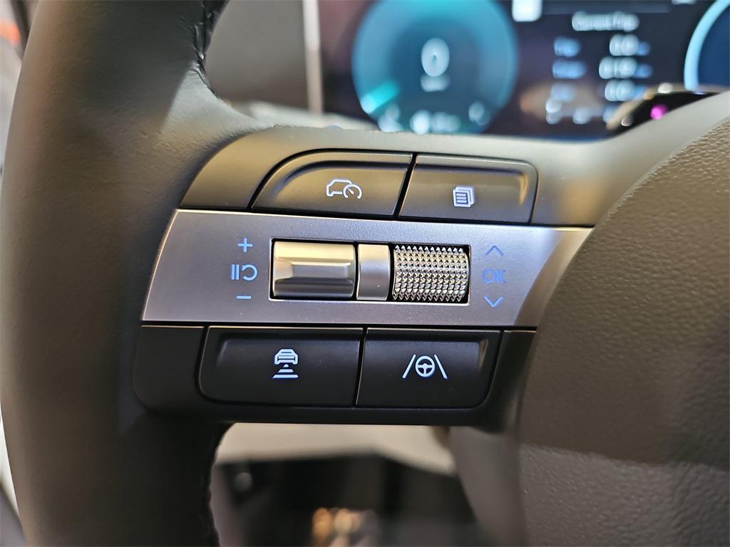 new 2026 Hyundai TUCSON Hybrid car, priced at $40,177