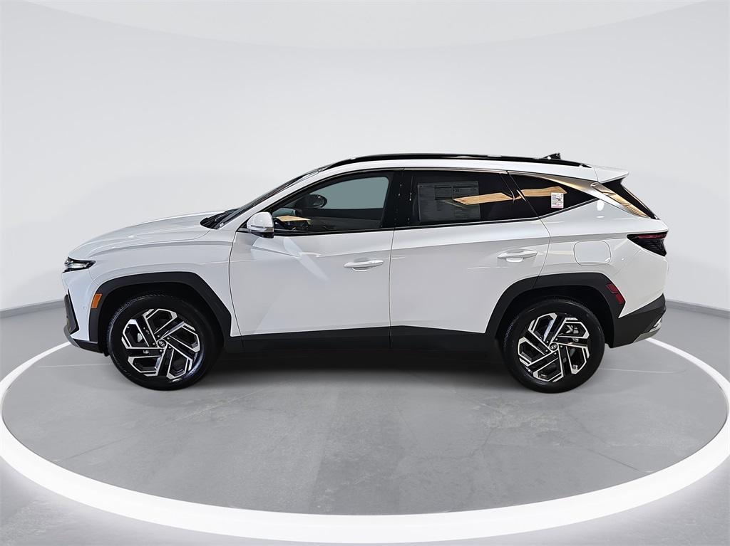 new 2026 Hyundai TUCSON Hybrid car, priced at $40,177