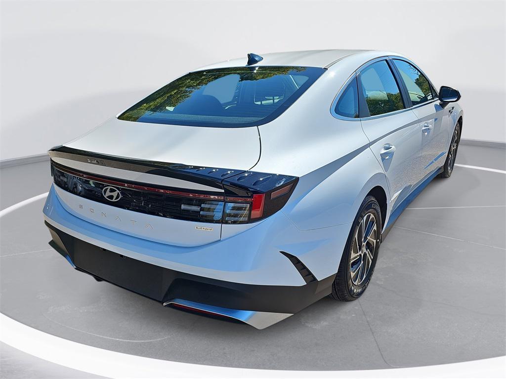 new 2026 Hyundai Sonata Hybrid car, priced at $30,355