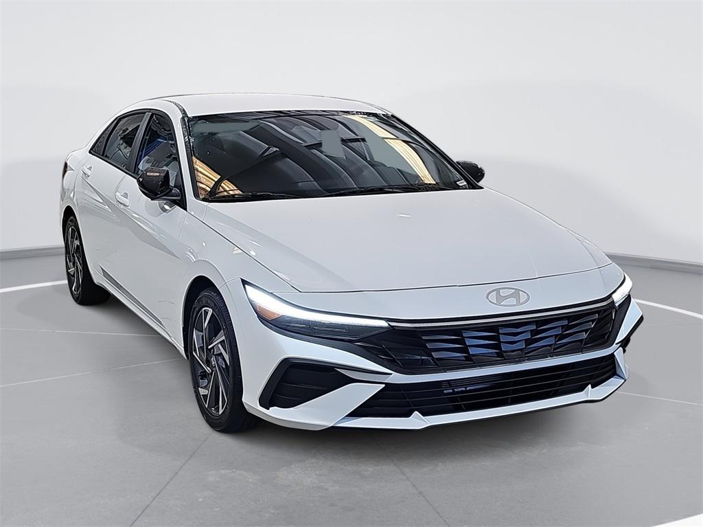 new 2025 Hyundai Elantra car, priced at $22,335