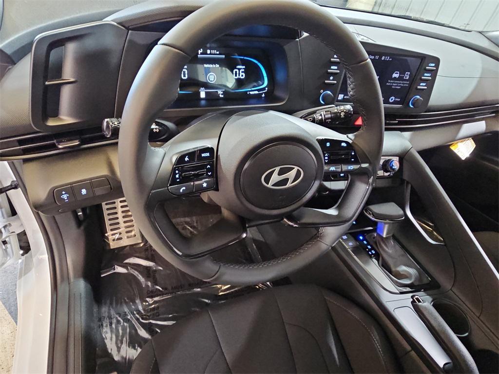 new 2025 Hyundai Elantra car, priced at $22,335