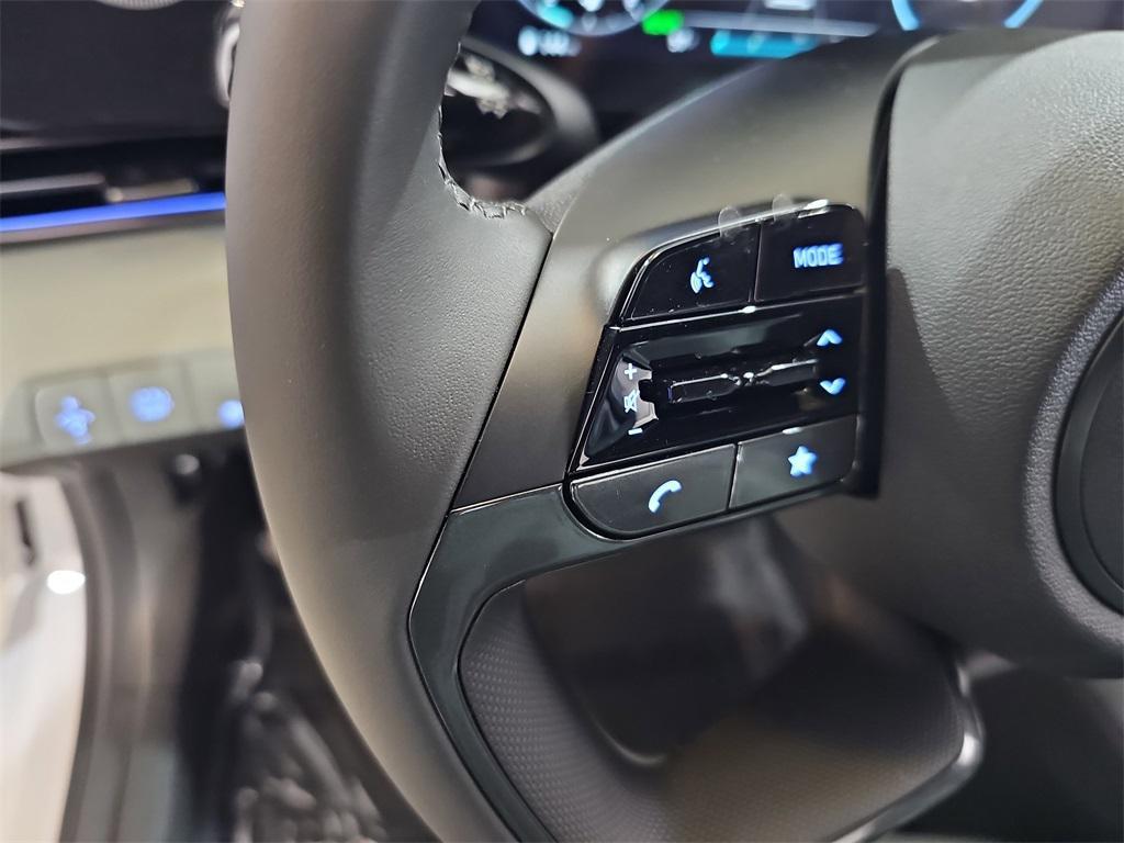 new 2025 Hyundai ELANTRA HEV car, priced at $25,744
