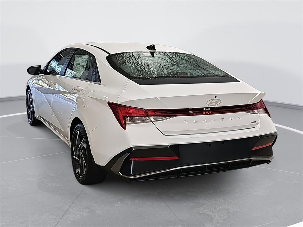 new 2025 Hyundai ELANTRA HEV car, priced at $25,744