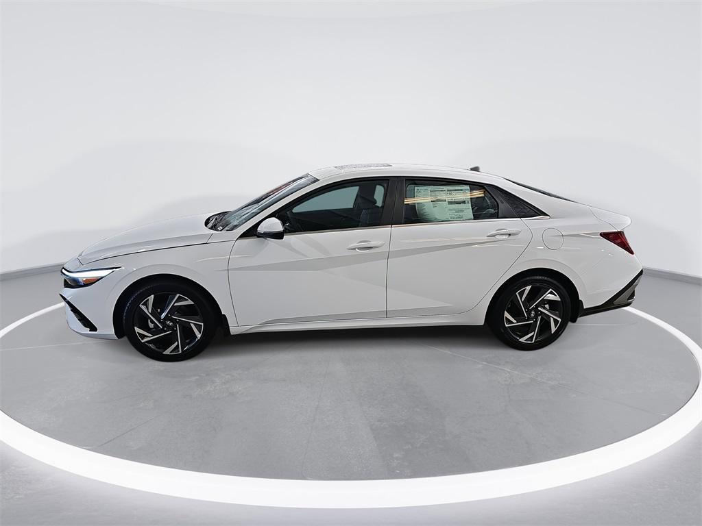 new 2025 Hyundai ELANTRA HEV car, priced at $25,744