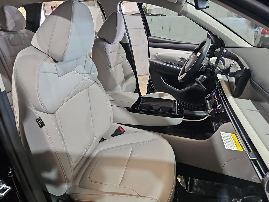 new 2026 Hyundai TUCSON Hybrid car, priced at $32,162
