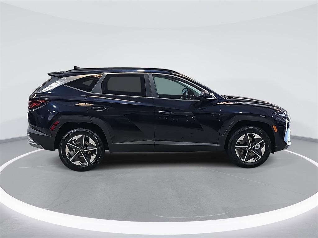 new 2026 Hyundai TUCSON Hybrid car, priced at $32,162