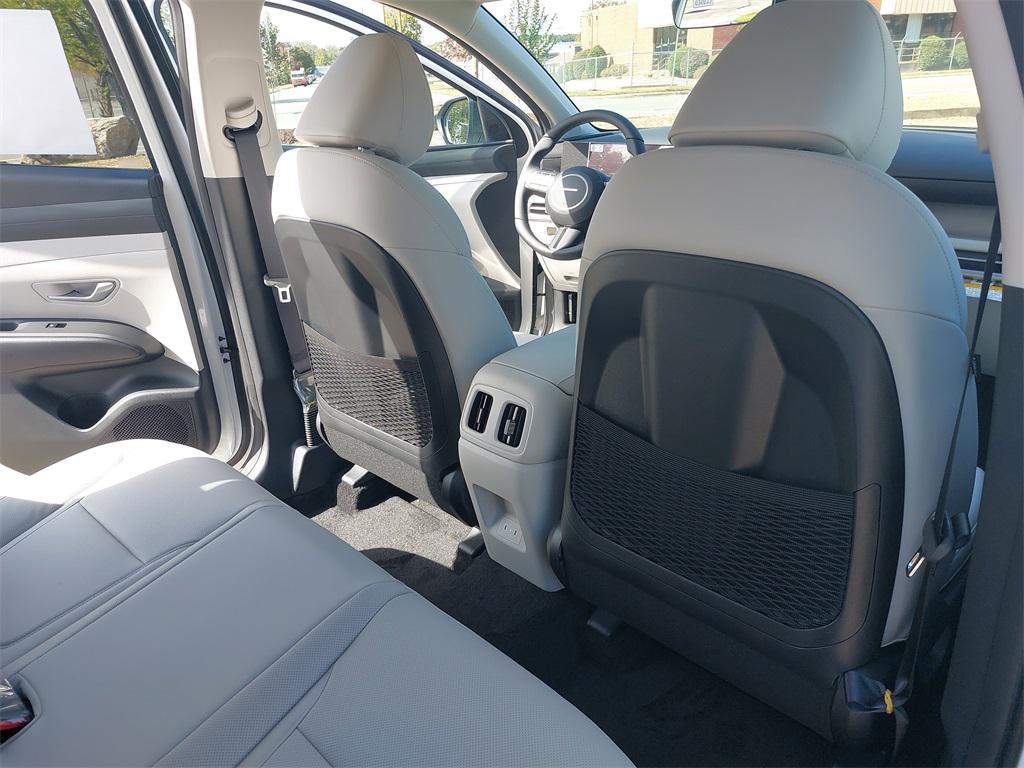 new 2026 Hyundai TUCSON Hybrid car, priced at $35,166