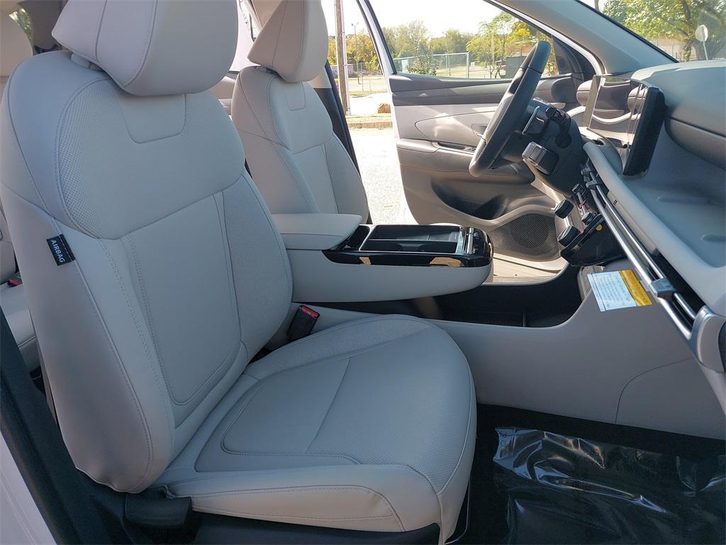 new 2026 Hyundai TUCSON Hybrid car, priced at $35,166