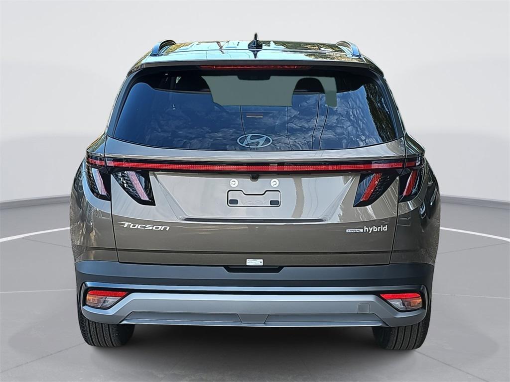 new 2026 Hyundai TUCSON Hybrid car, priced at $33,377