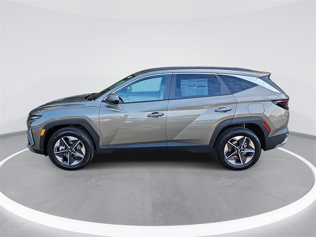 new 2026 Hyundai TUCSON Hybrid car, priced at $33,377