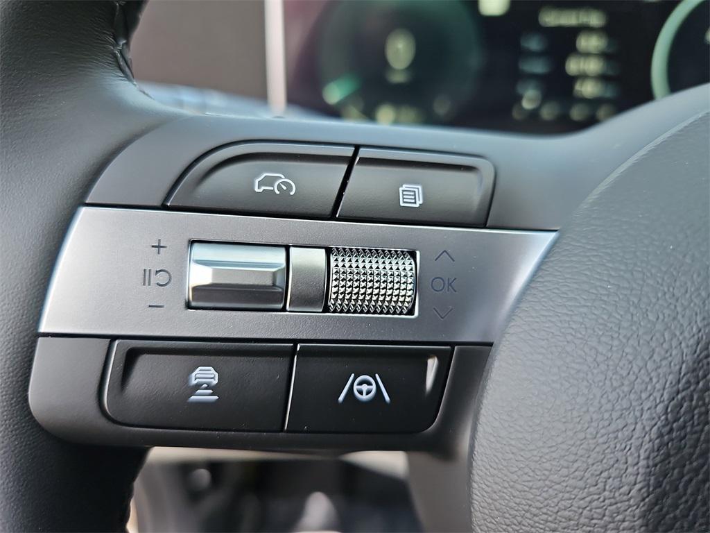 new 2026 Hyundai TUCSON Hybrid car, priced at $33,377