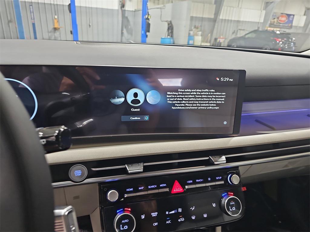 new 2026 Hyundai TUCSON Hybrid car, priced at $33,450