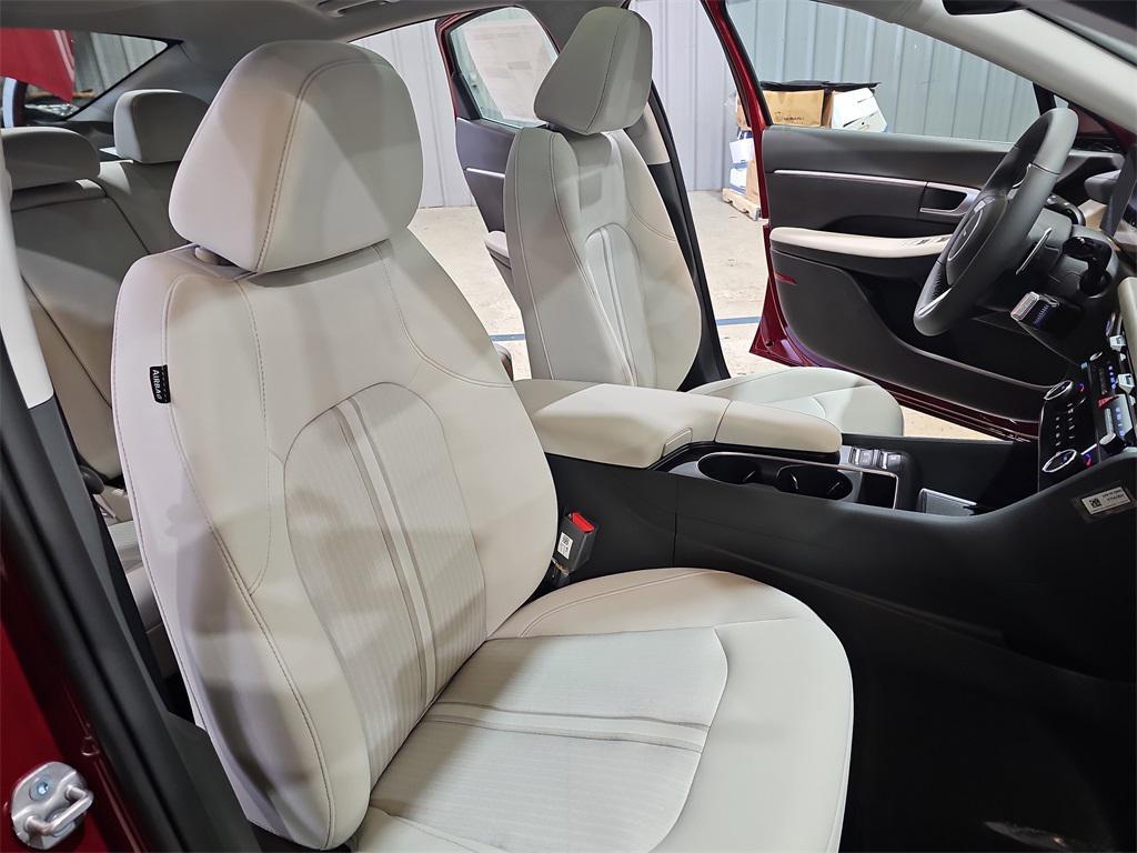 new 2026 Hyundai Sonata Hybrid car, priced at $33,531