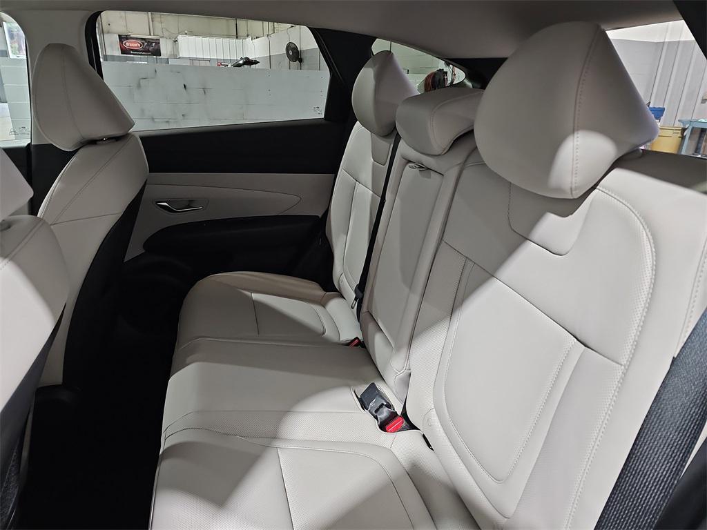 new 2026 Hyundai TUCSON Hybrid car, priced at $33,166