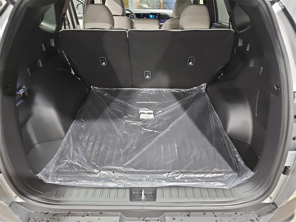 new 2026 Hyundai Tucson car, priced at $40,123