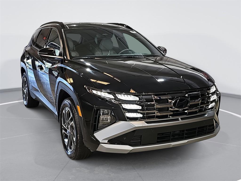new 2025 Hyundai TUCSON Hybrid car, priced at $36,260