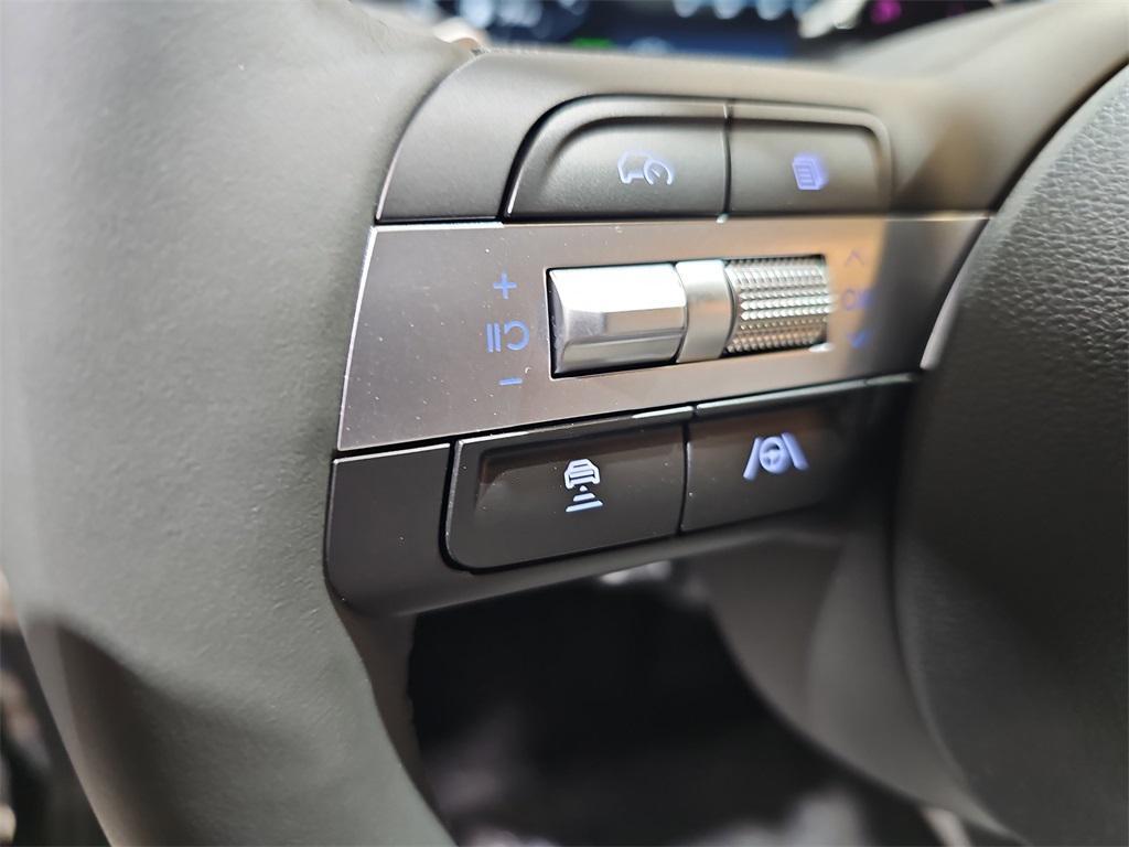 new 2025 Hyundai TUCSON Hybrid car, priced at $36,260