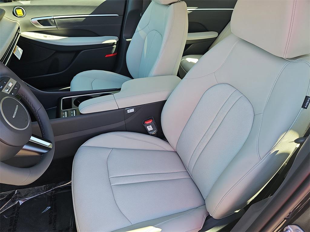 new 2026 Hyundai Sonata Hybrid car, priced at $38,650