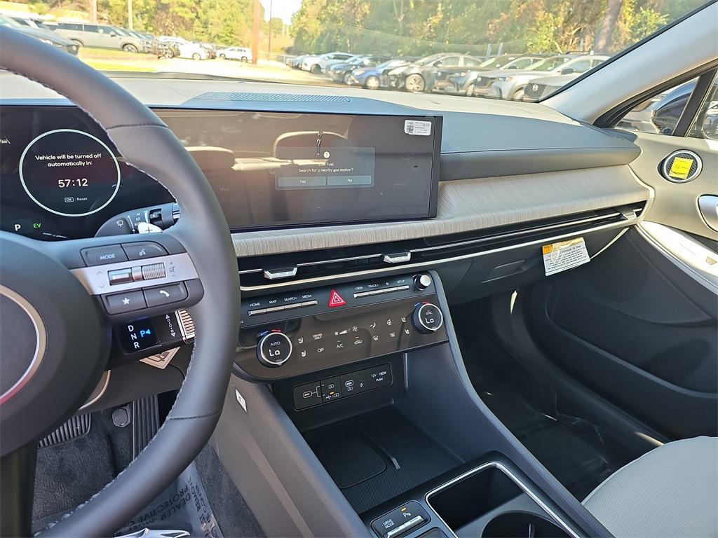 new 2026 Hyundai Sonata Hybrid car, priced at $38,650