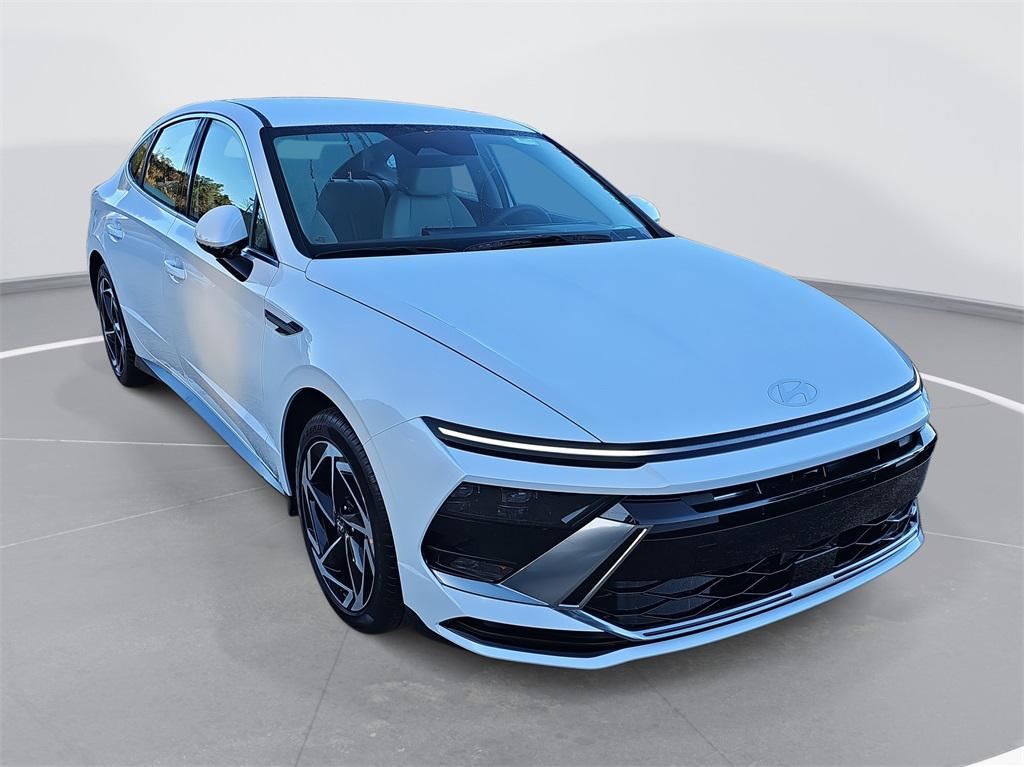 new 2026 Hyundai Sonata car, priced at $29,860