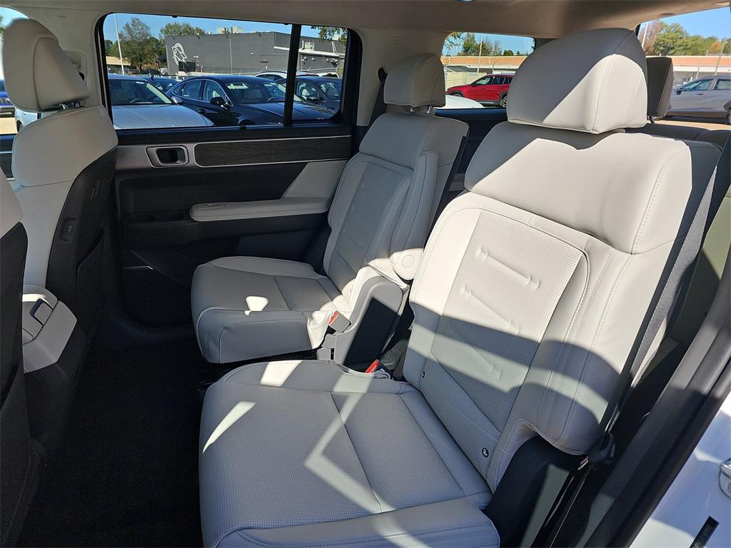 new 2026 Hyundai SANTA FE HEV car, priced at $45,672