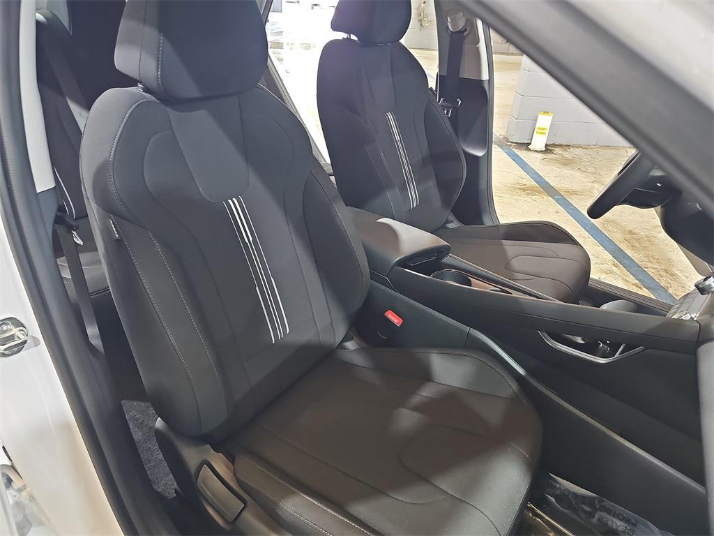 used 2024 Hyundai ELANTRA HEV car, priced at $23,168