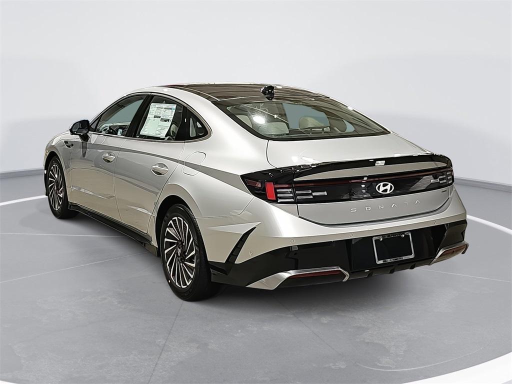 new 2026 Hyundai Sonata Hybrid car, priced at $38,650
