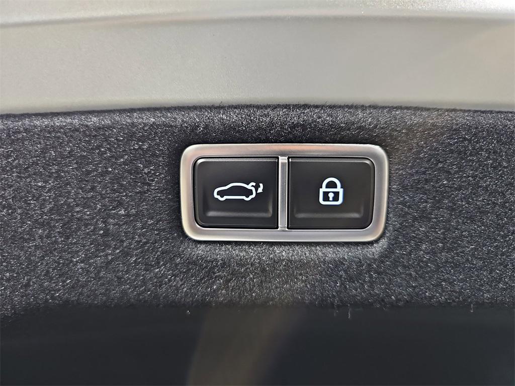 new 2026 Hyundai Sonata Hybrid car, priced at $38,650