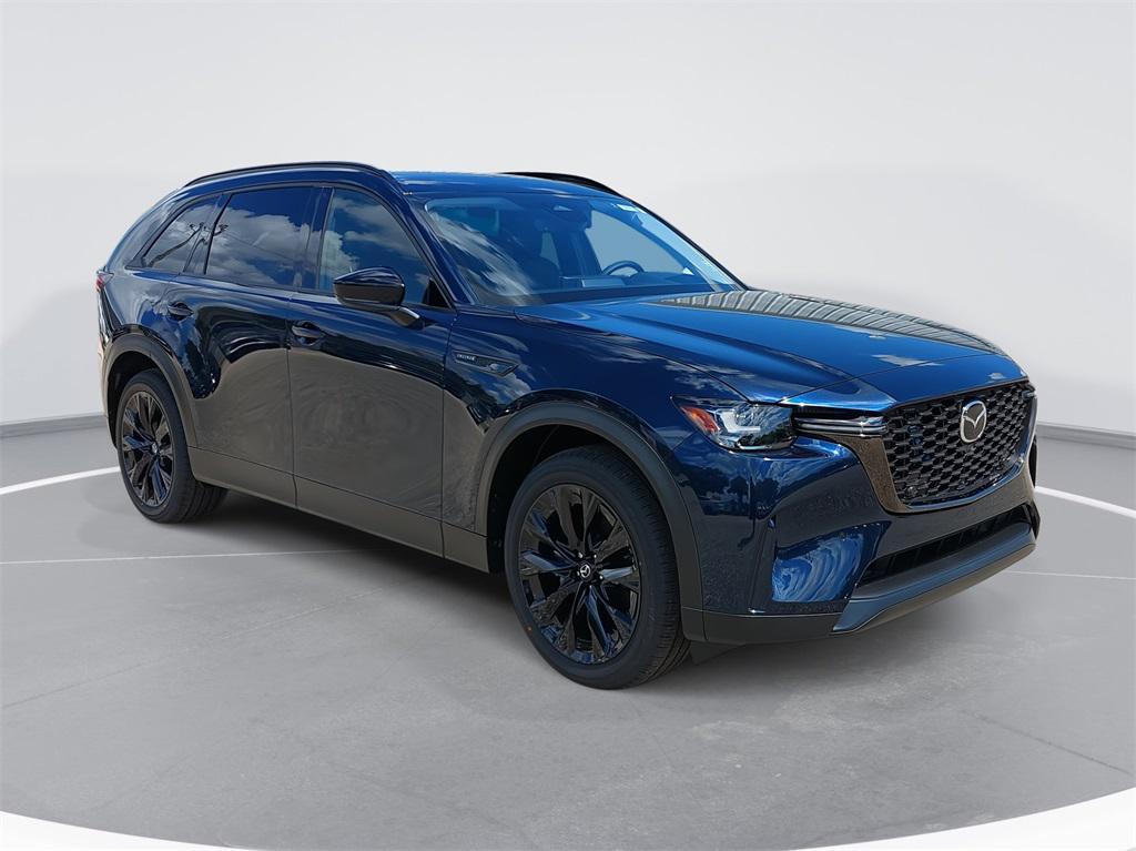 new 2025 Mazda CX-90 car