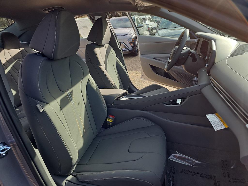 new 2026 Hyundai ELANTRA HEV car, priced at $25,916