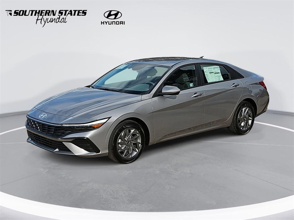 new 2026 Hyundai ELANTRA HEV car, priced at $25,916