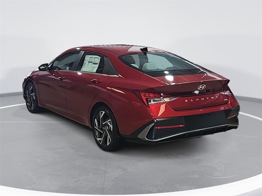 new 2025 Hyundai ELANTRA HEV car, priced at $25,845