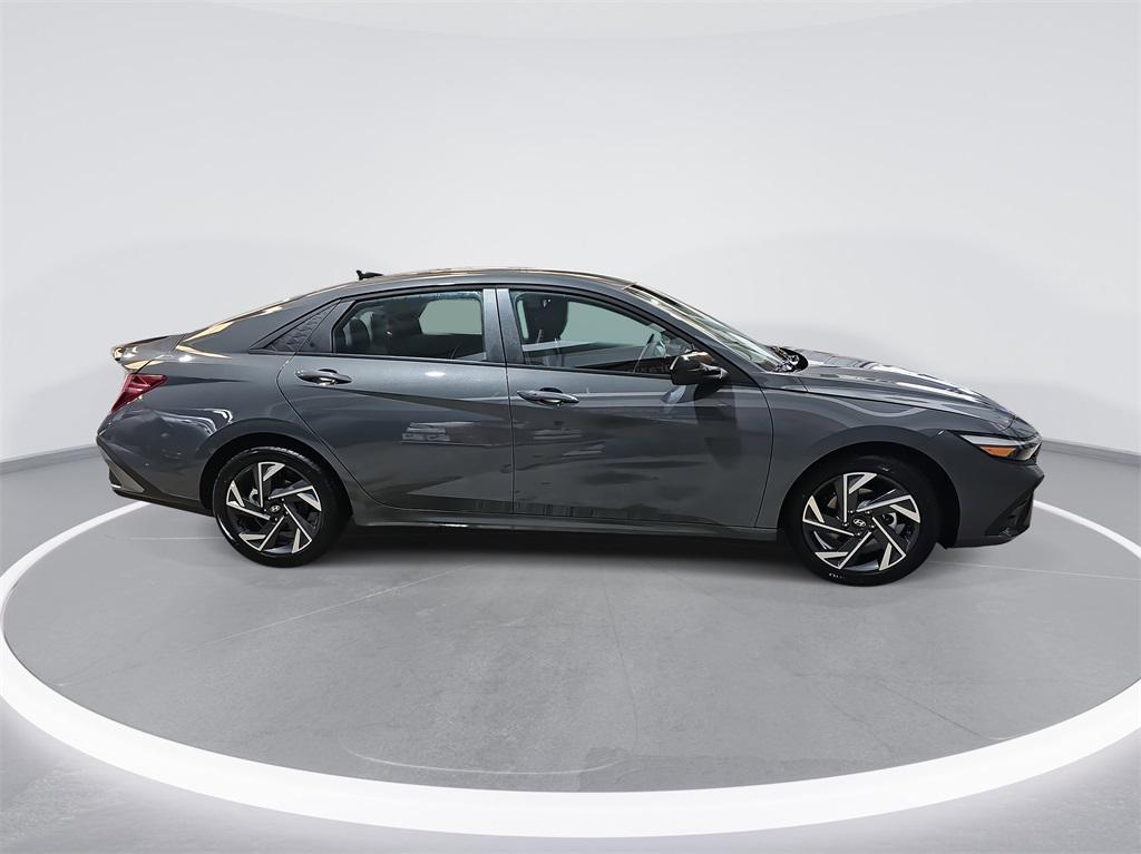 new 2025 Hyundai Elantra car, priced at $21,382