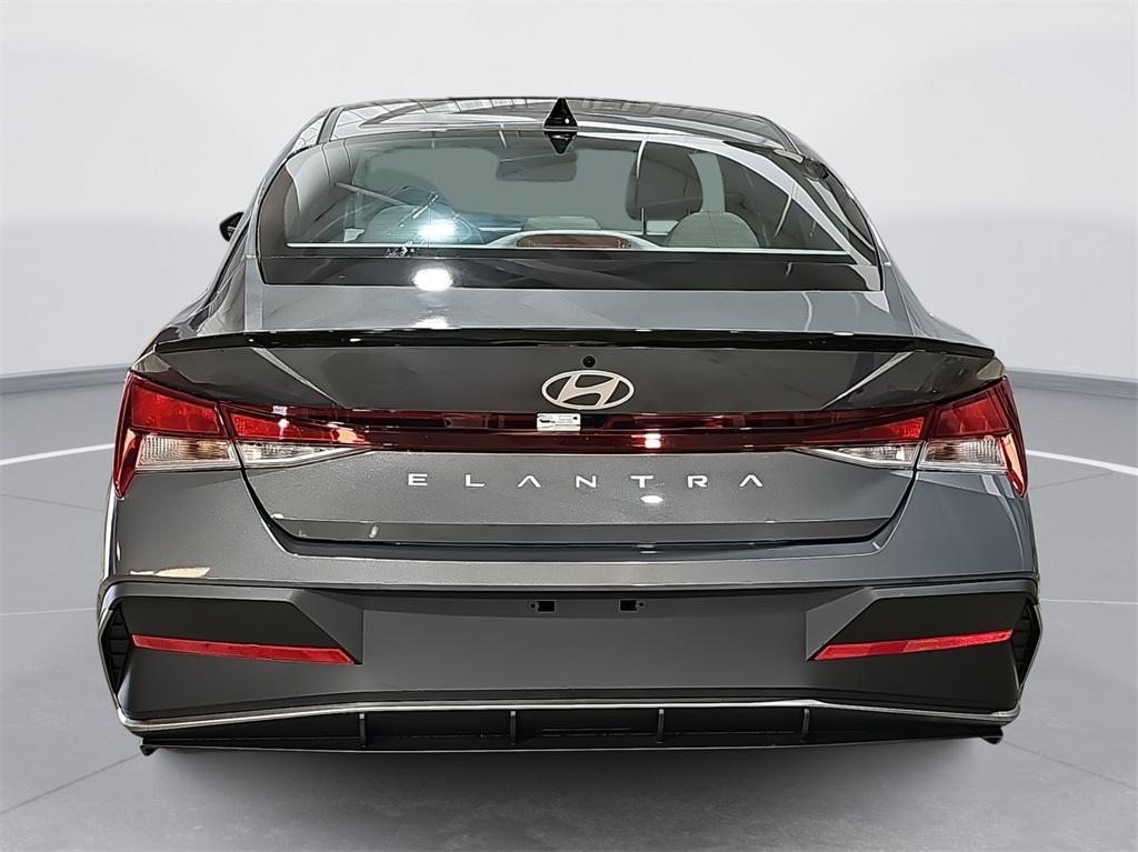 new 2025 Hyundai Elantra car, priced at $21,382
