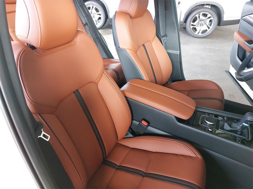 new 2025 Mazda CX-50 car