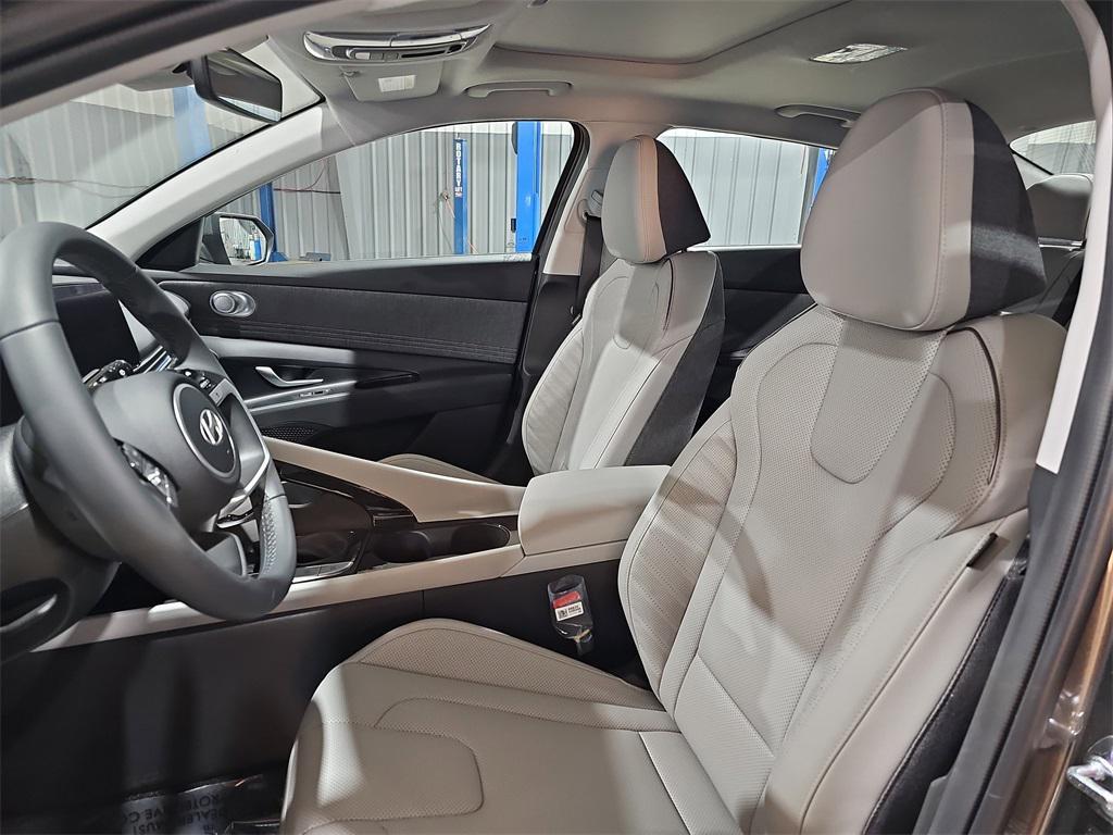 new 2026 Hyundai Elantra car, priced at $27,707