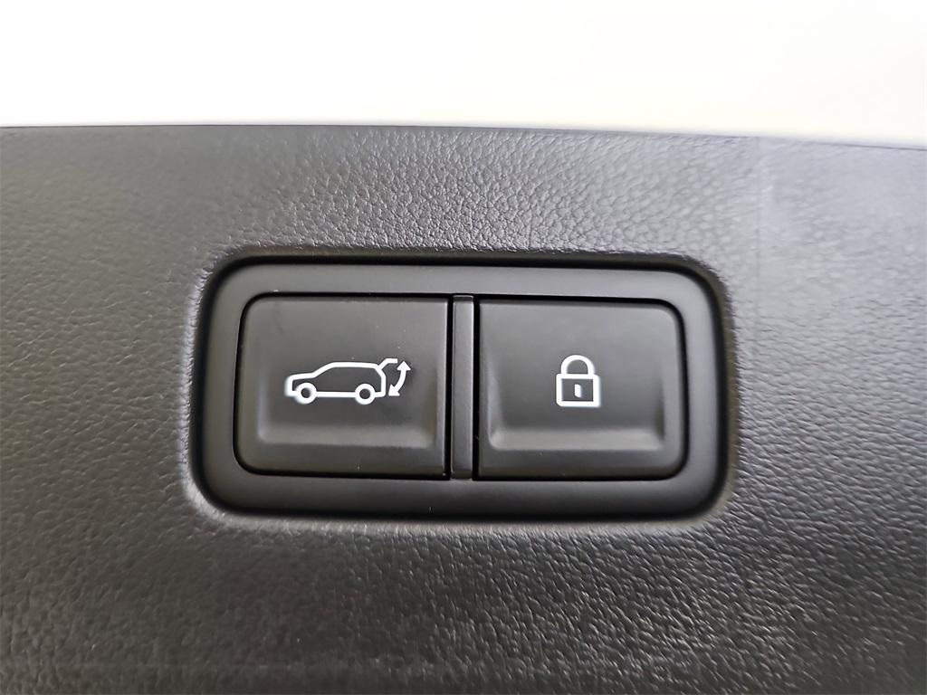 new 2026 Hyundai IONIQ 9 car, priced at $72,302