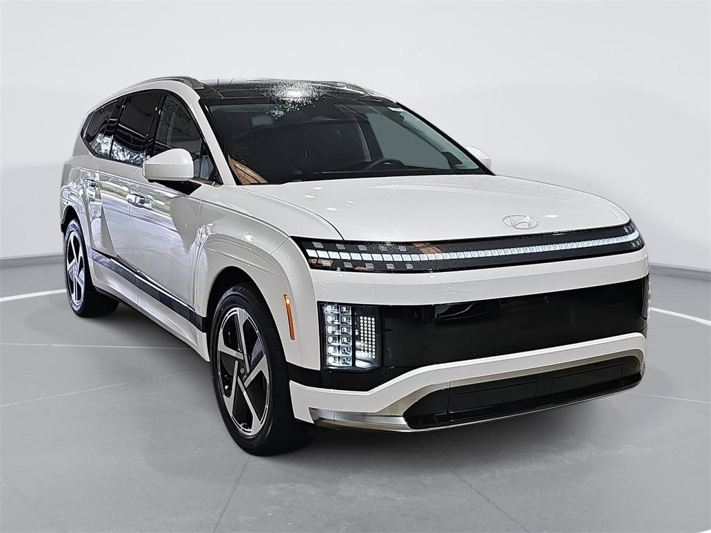 new 2026 Hyundai IONIQ 9 car, priced at $72,302