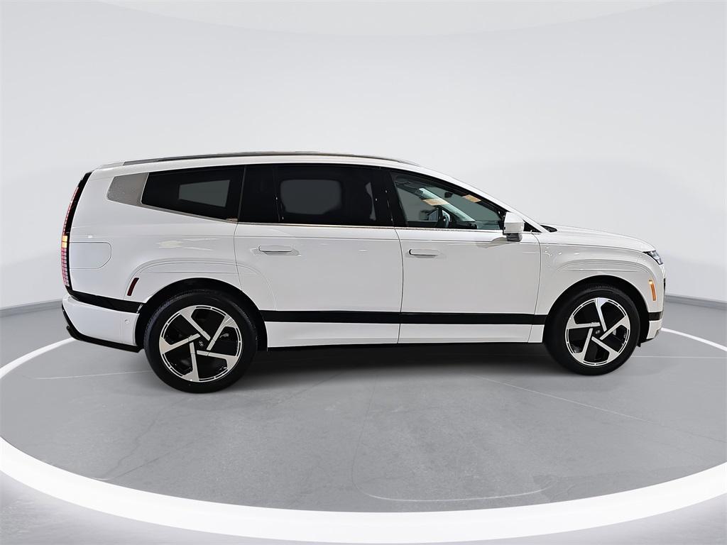 new 2026 Hyundai IONIQ 9 car, priced at $72,302