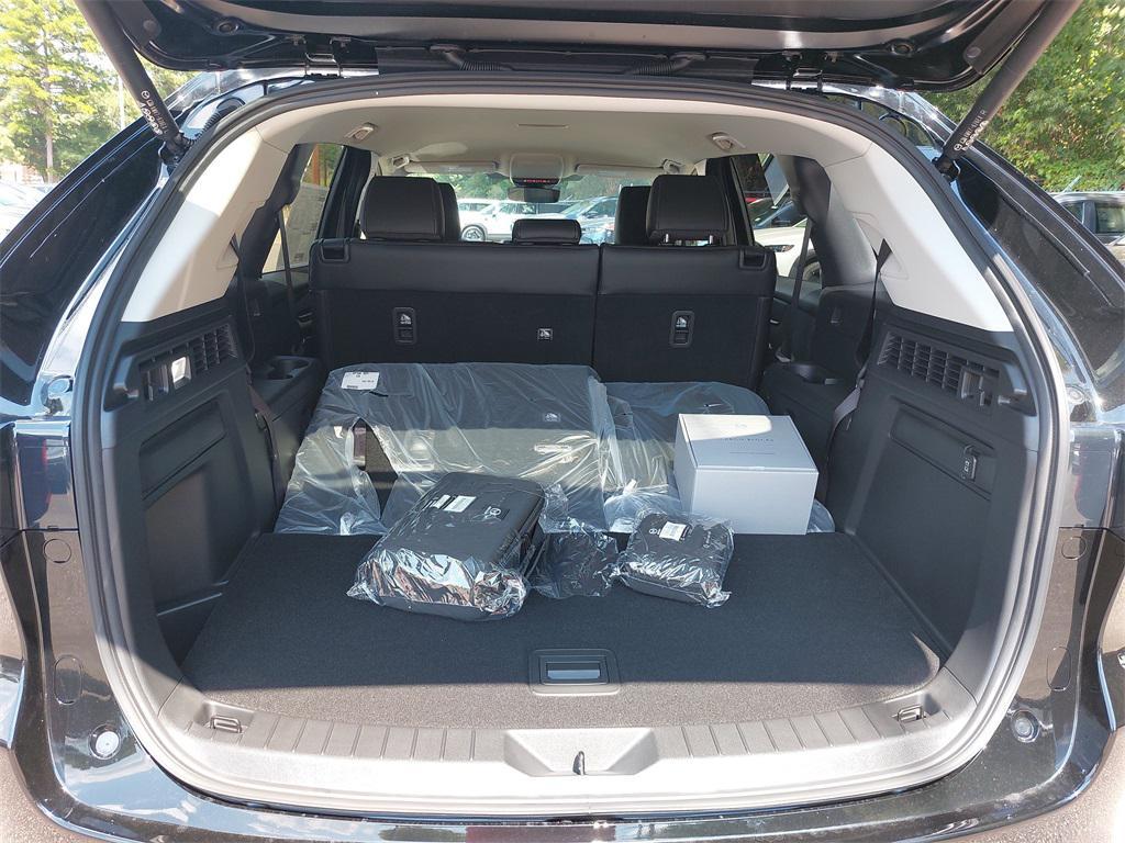 new 2025 Mazda CX-90 car