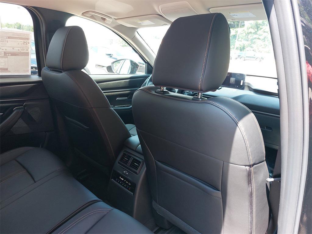 new 2025 Mazda CX-90 car
