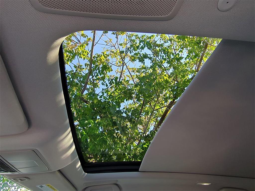 new 2026 Acura RDX car, priced at $49,650